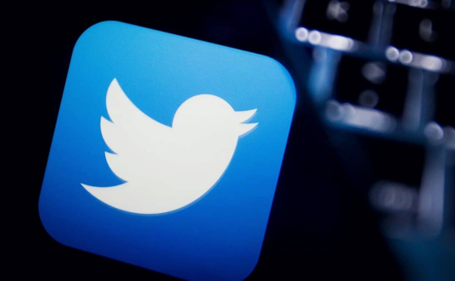تويتر تقدم خدمة سرية للمشاهير وسيتم توفيرها قريباً للمستخدمين