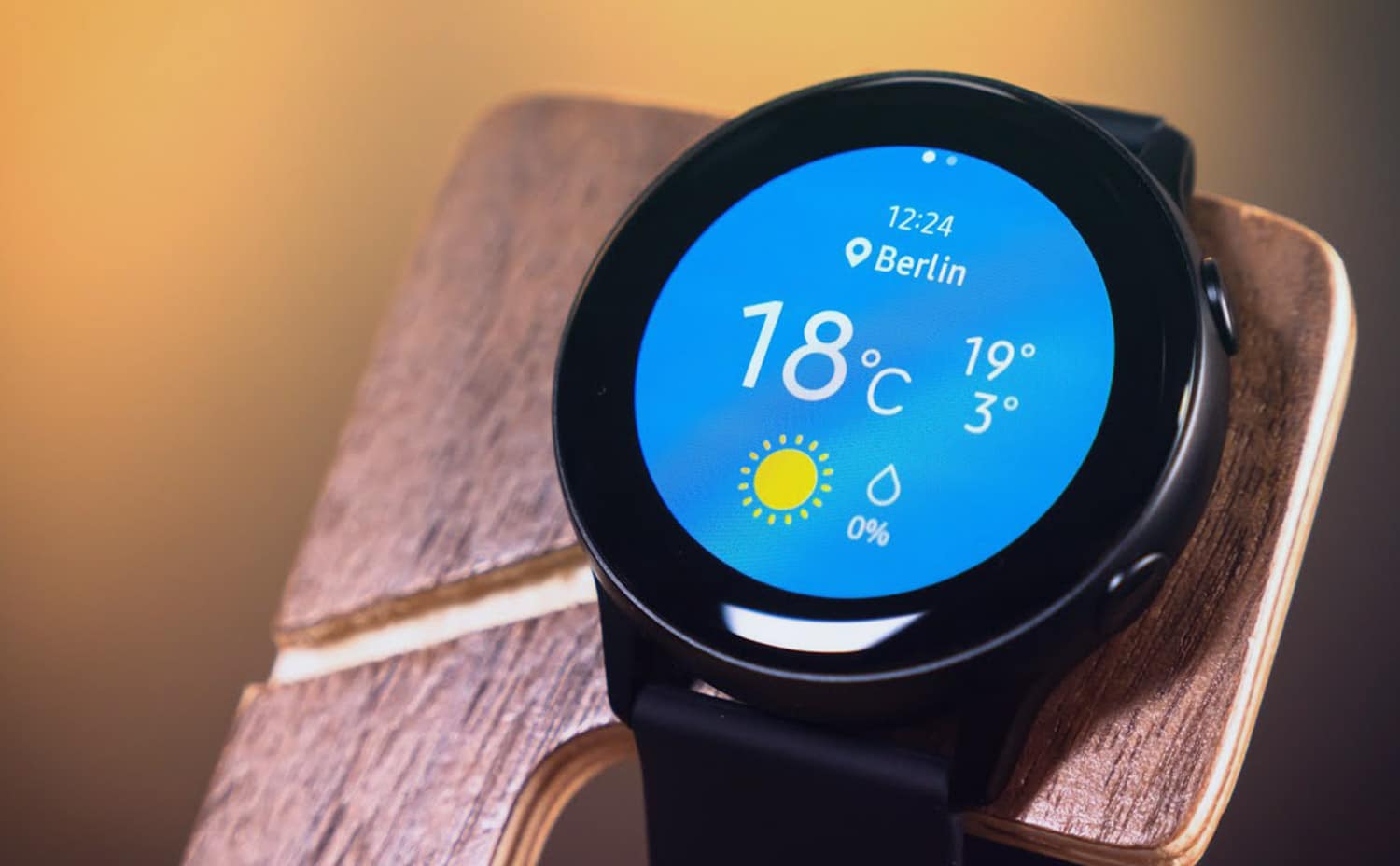 فيفو تصدر ساعة ذكية Vivo Watch2 مزودة بشريحة إلكترونية