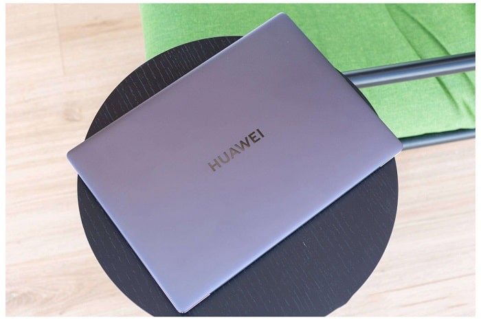 جهاز Huawei MateBook X Pro 2022